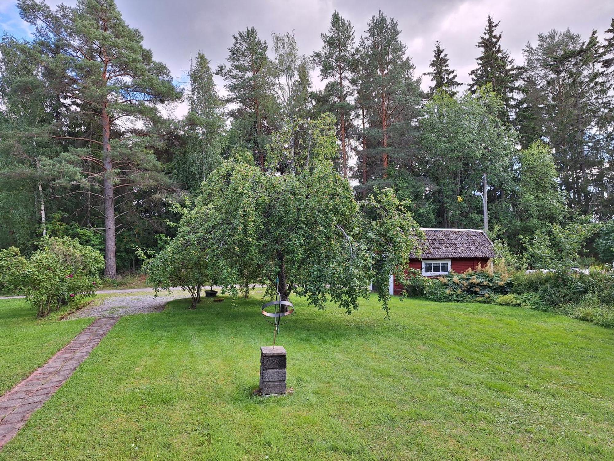 Rappens Stuga,Sjaelvhushall Dala Husby Esterno foto
