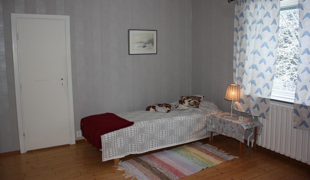 Rappens Stuga,Sjaelvhushall Dala Husby Esterno foto