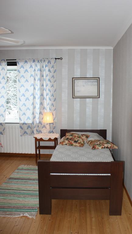 Rappens Stuga,Sjaelvhushall Dala Husby Esterno foto